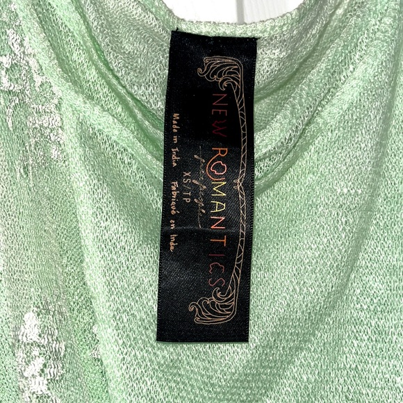 NWOT Free People New Romantics Twist and Shout Tee - Picture 9 of 9